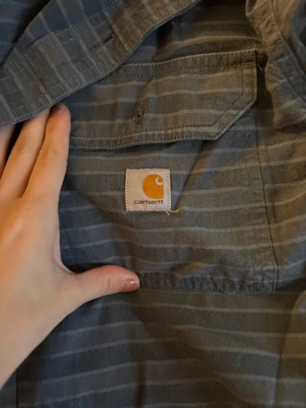 Carhartt button up - Picture 2 of 3